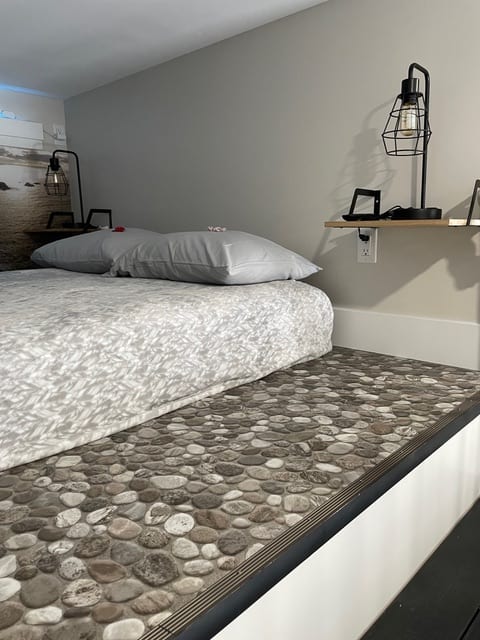 Puffin Room